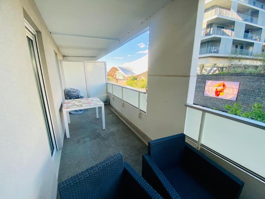 Le Standing Parking Wifi Metz Un-Sejour-A-Part Apartamento Exterior foto